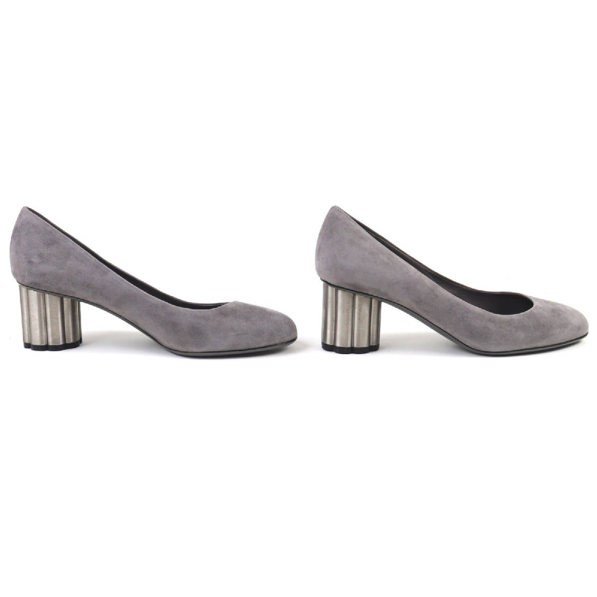 極美品◇Salvatore Ferragamo サルヴァトーレフェラガモ 07366 ラウンドトゥ フラワーヒール スウェードレザー パンプス グレー 7 伊製_画像3