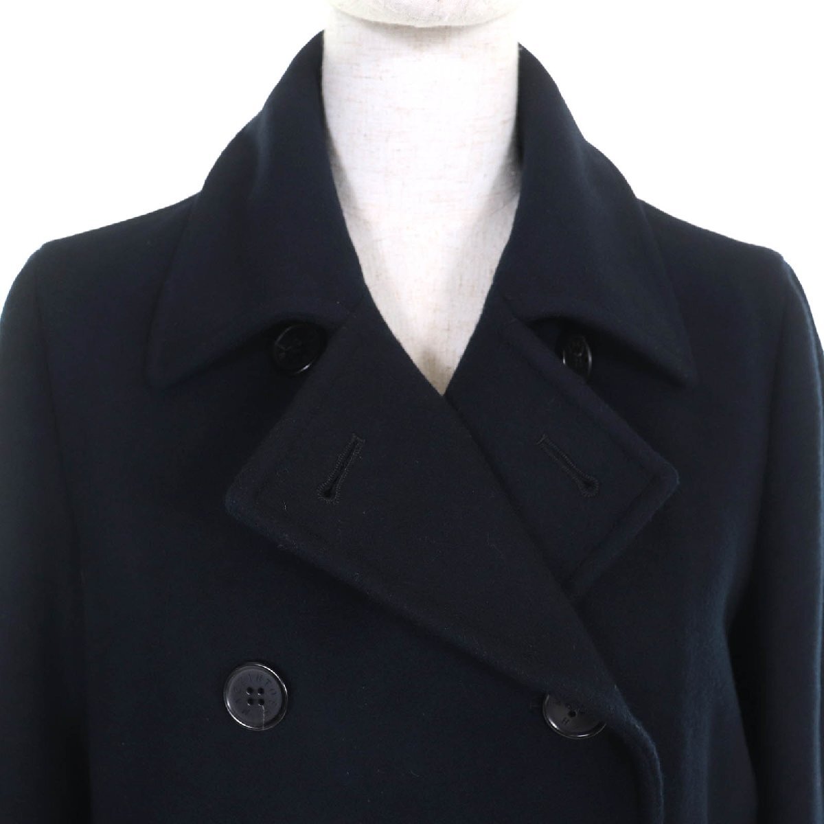 美品△MACKINTOSH LONDON マッキントッシュ ロンドン ロゴボタン ダブルブレスト ウールコート ミディアム丈 ネイビー 40 正規品_画像4