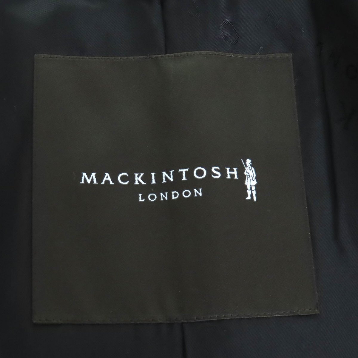 美品△MACKINTOSH LONDON マッキントッシュ ロンドン ロゴボタン ダブルブレスト ウールコート ミディアム丈 ネイビー 40 正規品_画像8