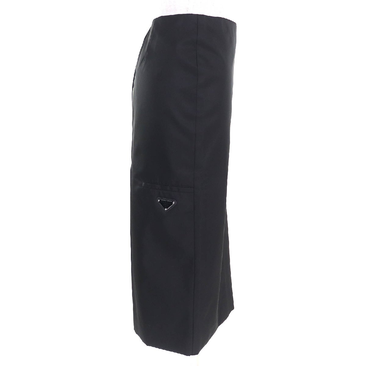  прекрасный товар ^PRADA Prada 2022 год производства 21H924 треугольник Logo треугольник plate Re Nylon длинный узкая юбка черный 36 стандартный товар женский 