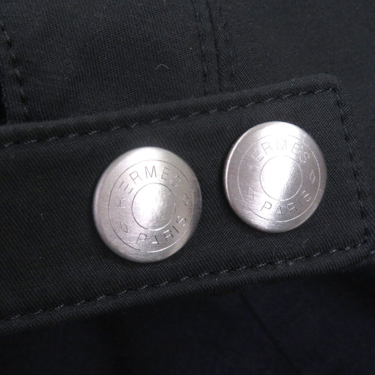 美品□HERMES エルメス マイルス セリエボタン レザーパッチ ベースボールキャップ 帽子 チャコール 59 ドイツ製 正規品 メンズオススメ_画像6