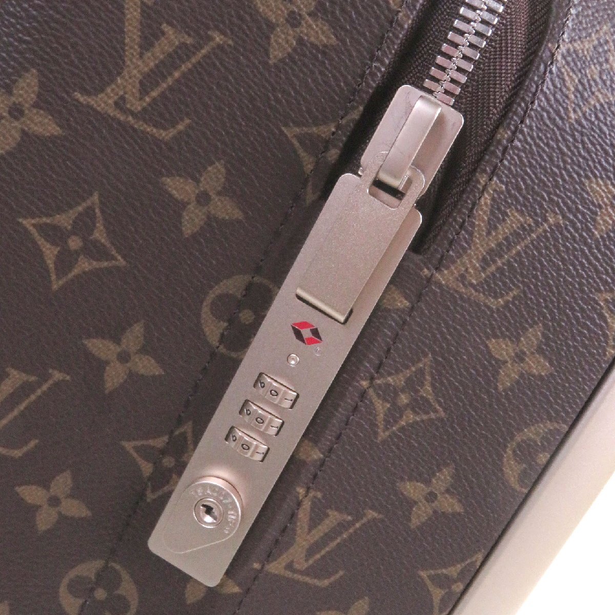 極美品□LOUIS VUITTON ルイヴィトン M13768 スーツケース ホライゾン 50 モノグラムキャンバス TSAロック キャリーバッグ 定価470800円_画像7