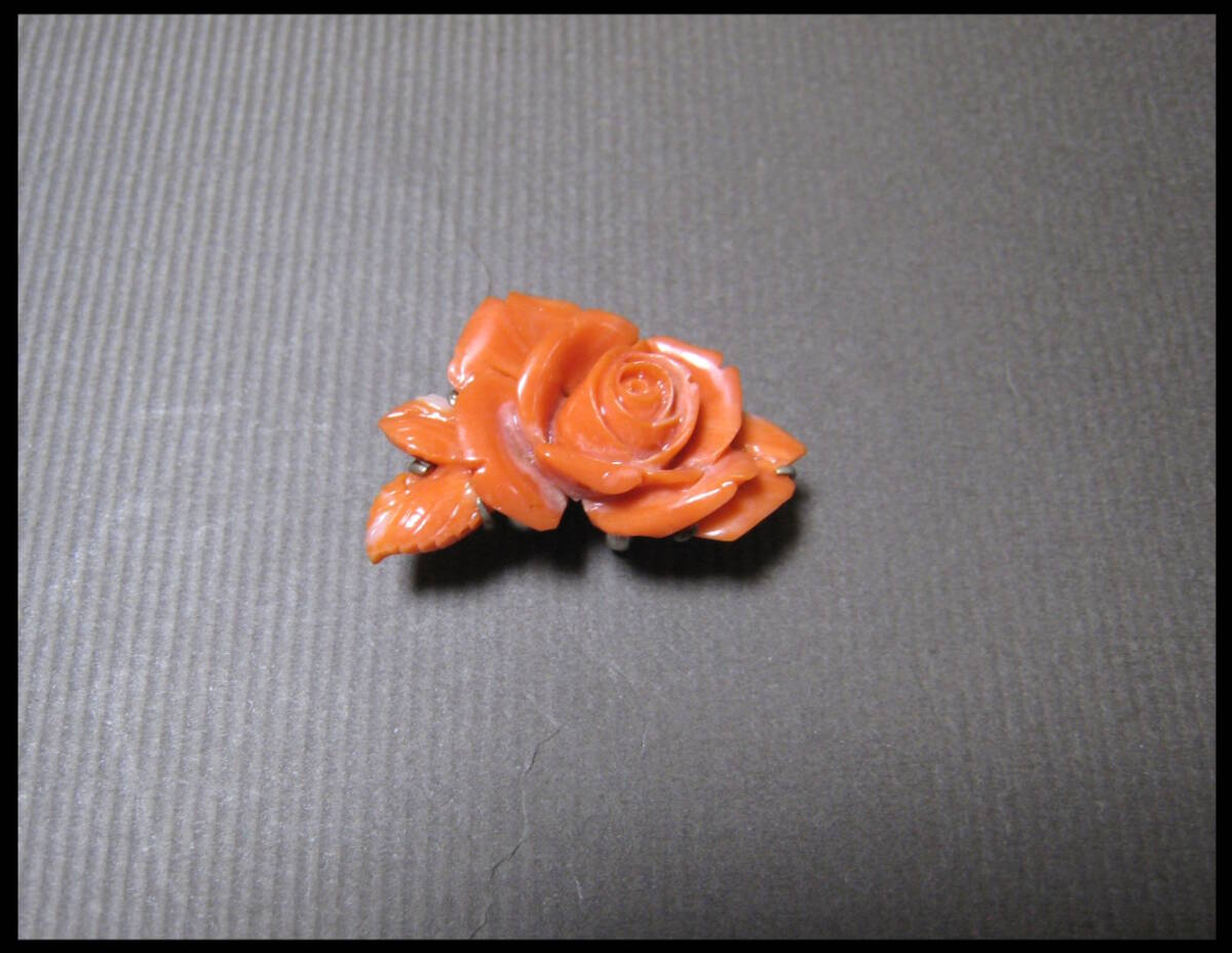 珊瑚　薔薇　彫刻　ミニ　3.5ｃｍ　帯留　アンティーク　着物　帯飾り　花　和装小物_画像1
