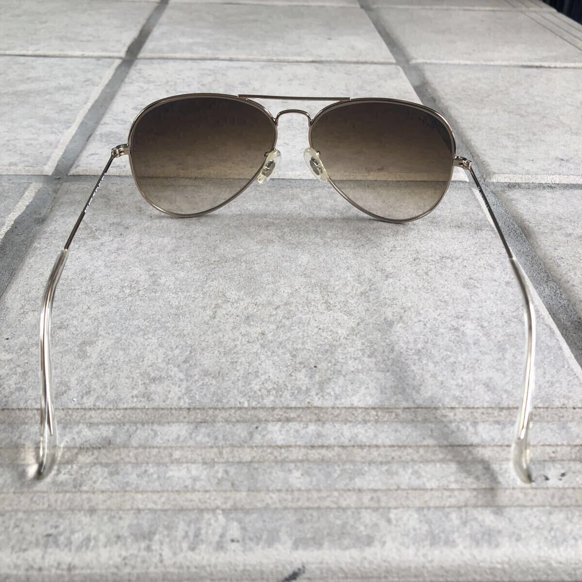 レイバン　サングラス　AVIATOR LARGE METAL 001/51 5814 2N ティアドロップ　ブラウングラデーション_画像6