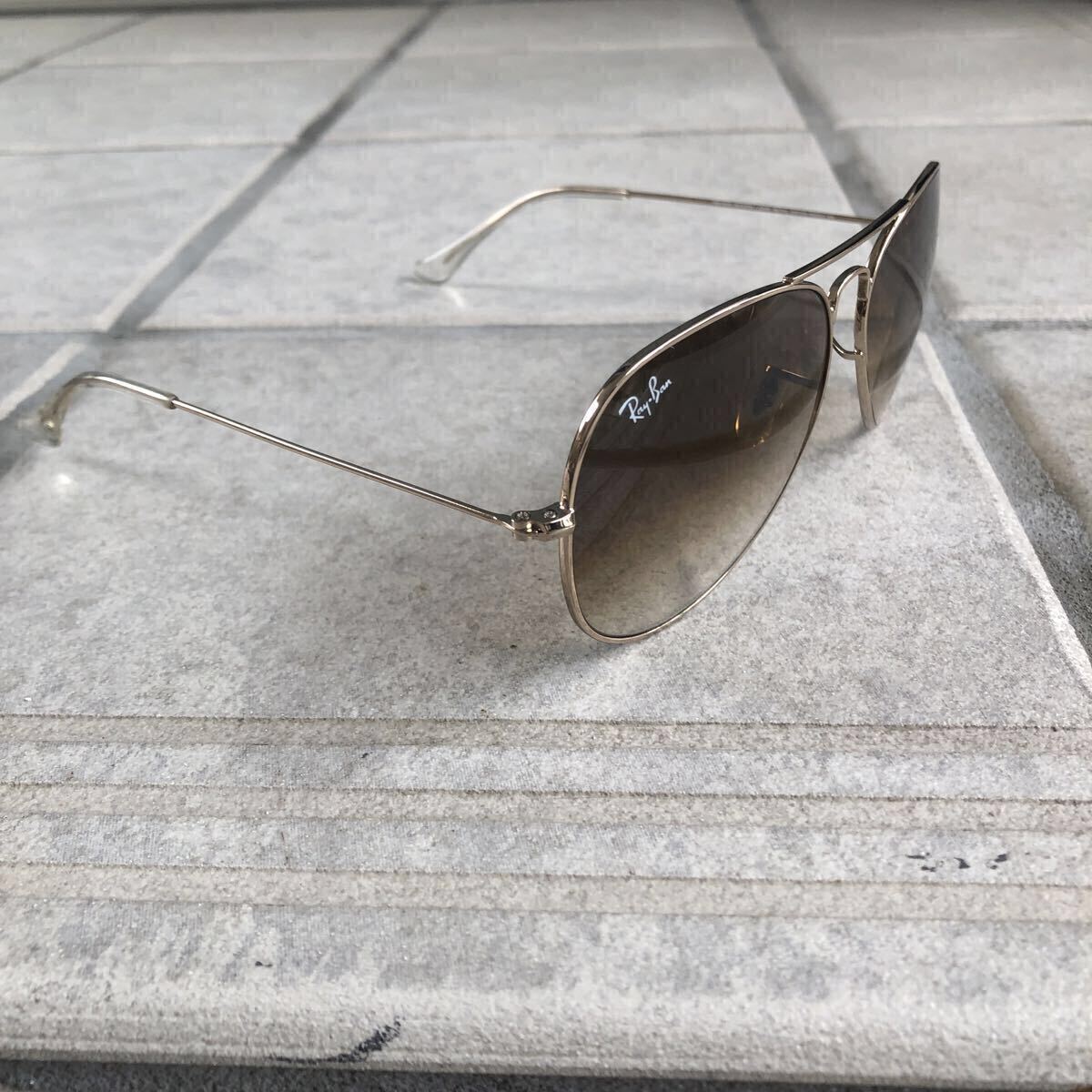 レイバン　サングラス　AVIATOR LARGE METAL 001/51 5814 2N ティアドロップ　ブラウングラデーション_画像7