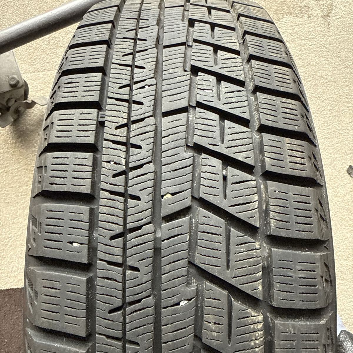 185/55R16 83Q 1本 YOKOHAMA ICEGUARD IG60 ヨコハマ アイスガード6 中古冬1本 スタッドレス 2019年製 送料無料 バリ山_画像1