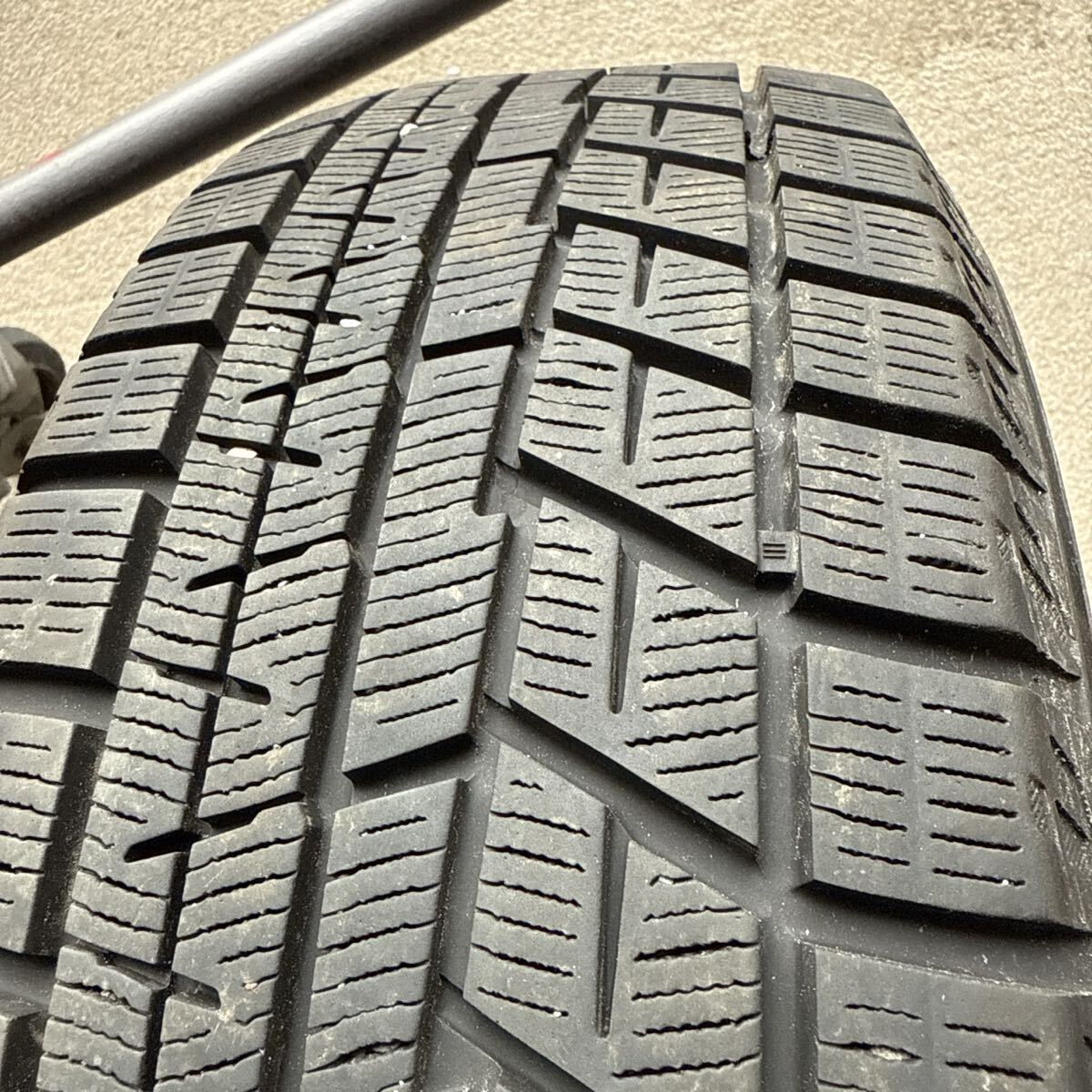 185/55R16 83Q 1本 YOKOHAMA ICEGUARD IG60 ヨコハマ アイスガード6 中古冬1本 スタッドレス 2019年製 送料無料 バリ山_画像4