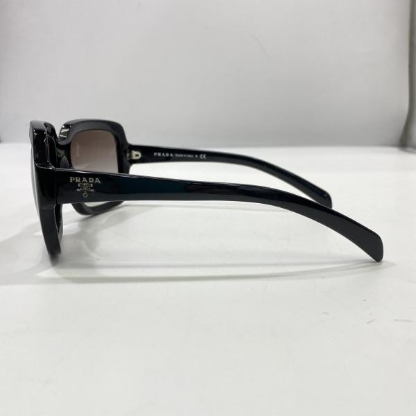 [ б/у ]PRADA Италия производства солнцезащитные очки SPR 12W 5620 1AB-0A7 140 2N ^ царапина, незначительный загрязнения Prada [240024525442]