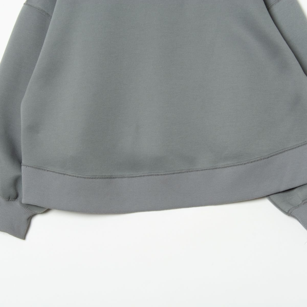 UNITED TOKYO ユナイテッドトウキョウ ダンボールニットトレーナー ワイドシルエット 長袖カットソー ポリエステル シンプル 無地 灰色 0_画像8
