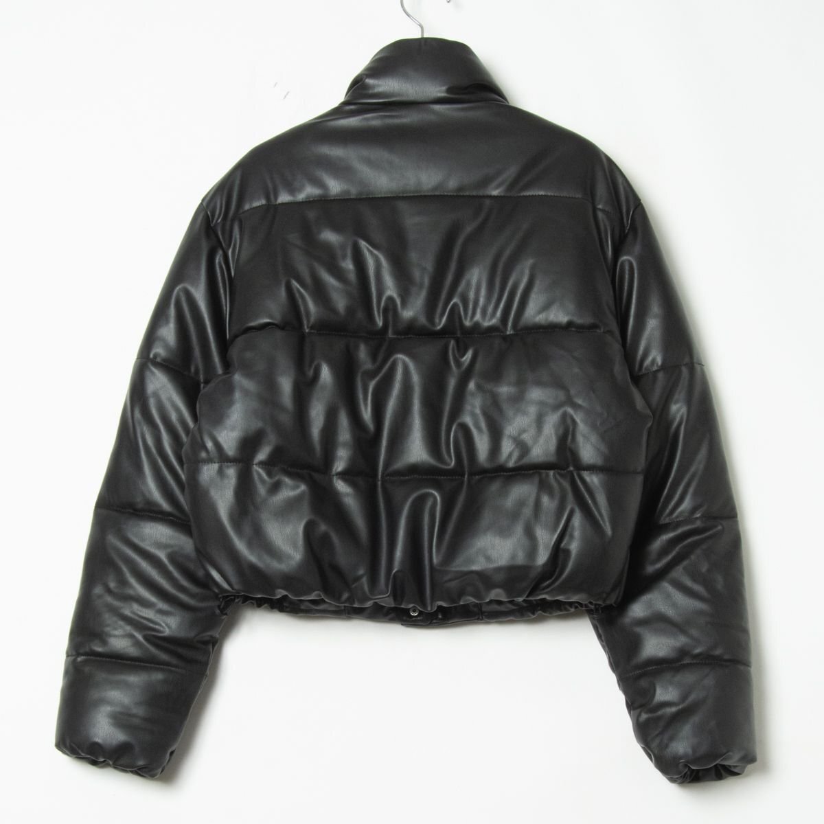 ZARA ザラ ショート丈フェイクレザージャケット 中綿入り US XS ブラック ポリ100% ジップアップ スタンドカラー レディース 秋冬_画像2