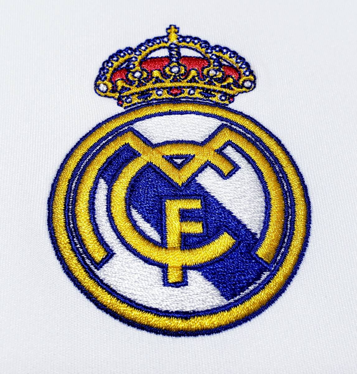 ◯最新作 ２０２６ レアル マドリード 新品タグ付き 美品 正規品 REAL MADRID XL 1ST オフィシャル 公式ユニフォーム ADIDAS ※未使用 美品_画像4
