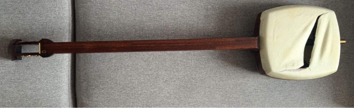 最高級 津軽三味線 金細K18 子持ち綾杉胴虎トチ巻棹_画像7