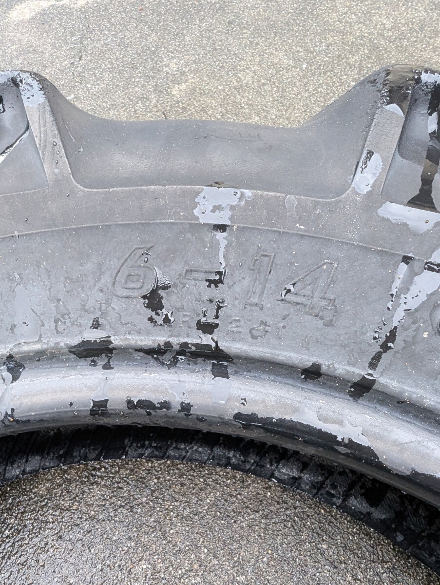 SA72 トラクター前輪タイヤ　6-14 2本セット_画像4