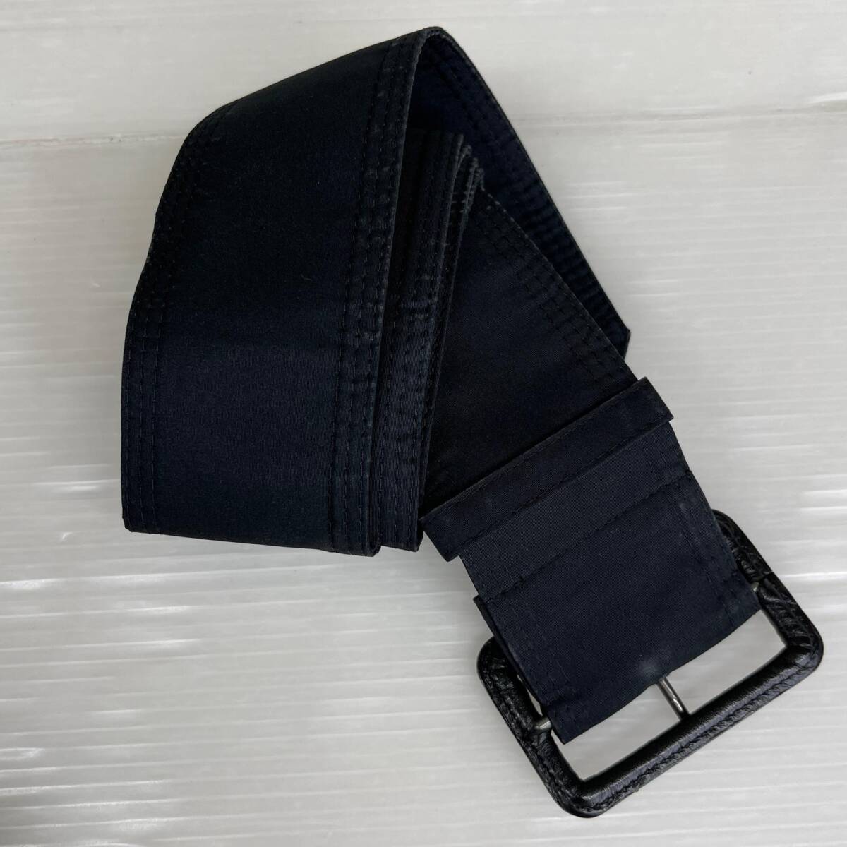 BURBERRY バーバリー ギャザーショート トレンチコート size42/ブラック_画像5