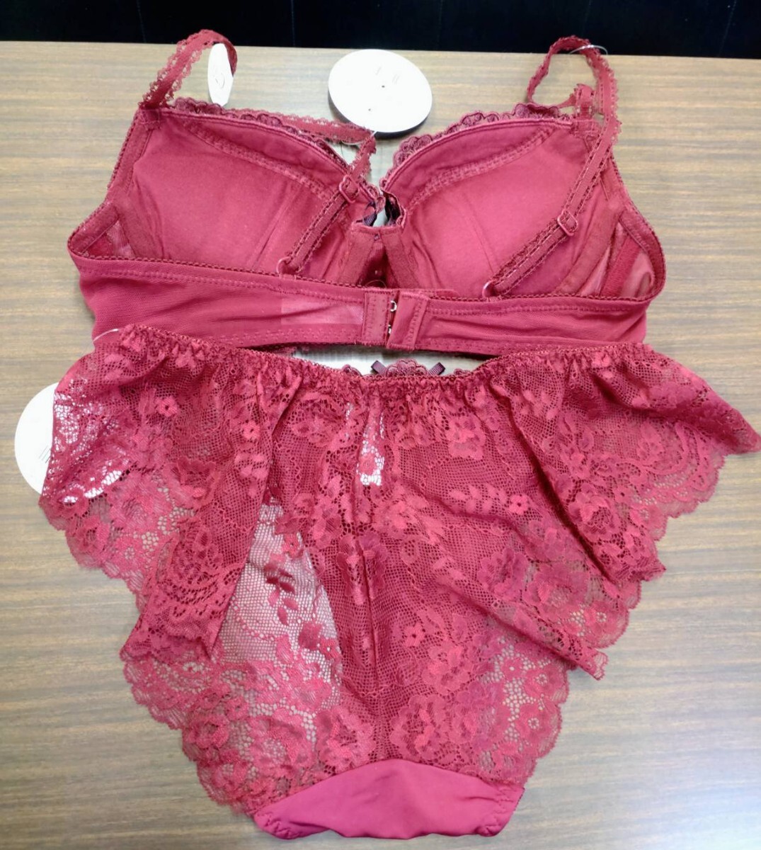 бюстгальтер шорты комплект C70 M красный