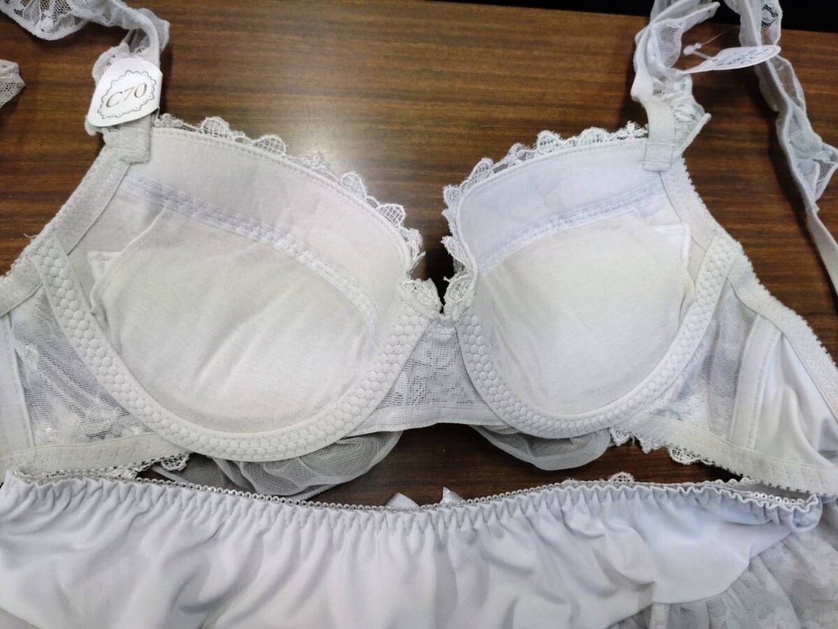 бюстгальтер шорты комплект C70 M серый