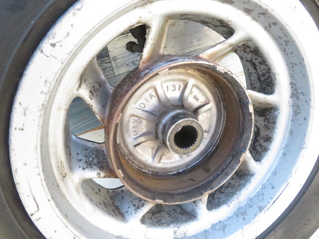 ◆絶版/中古◆HONDA フュージョン MF02-100 初期型/1986年 純正リアホイール Assy タイヤ:DUNLOP D305 120/90-10_画像4