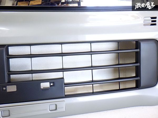 ★新車外し★ スズキ 純正 DA17W エブリイ エブリィ ワゴン フロントバンパー PZターボ 後期 6型 WBW モスグレーメタリック 71711-64P5 I-2_画像3