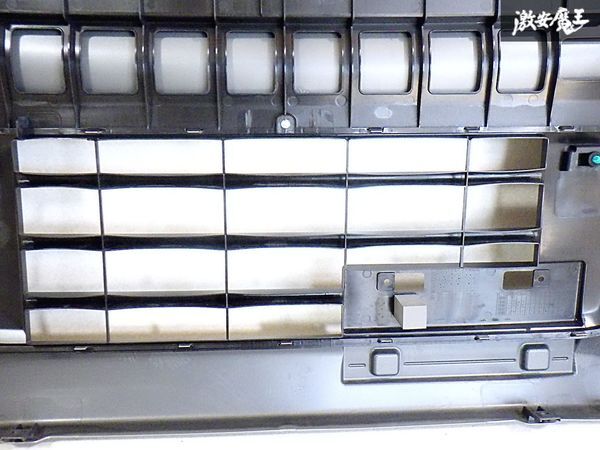 ★新車外し★ スズキ 純正 DA17W エブリイ エブリィ ワゴン フロントバンパー PZターボ 後期 6型 WBW モスグレーメタリック 71711-64P5 I-2_画像8