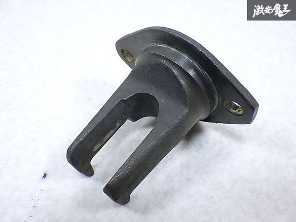 PORSCHE 純正 ポルシェ911 912 1965年～1971年 ノーマル シフトフォークカバー 単体 即納 棚I-1_画像5