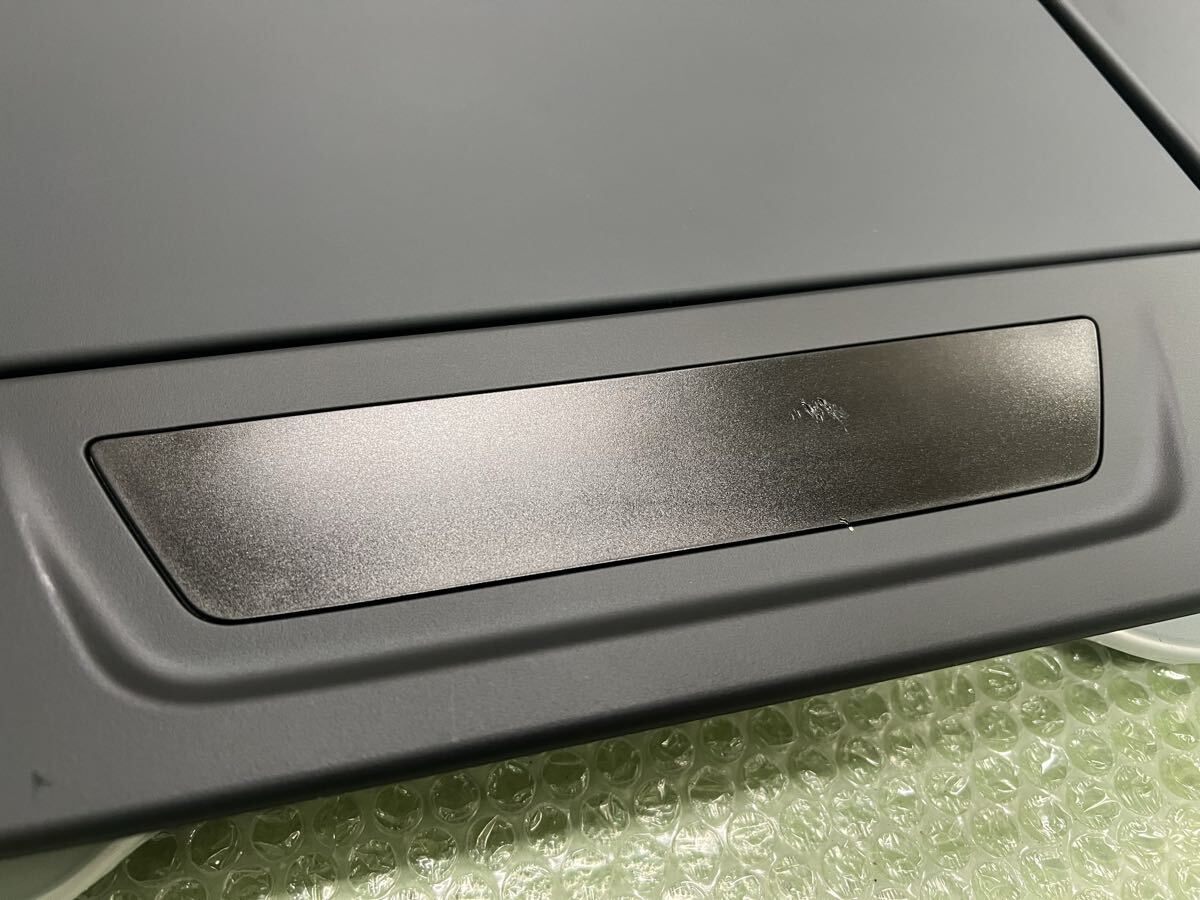 2510-133-08 アルファード30 後期 エグゼクティブラウンジ フリップダウンモニター 品番86680-58300-C0_画像3