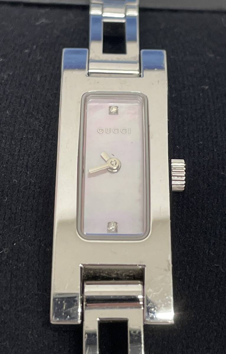 2509 GUCCI 3900L ピンクシェル文字盤 クォーツ レディース 2Pダイヤ 2針 ステンレス 動作未確認 中古品 現状品 簡易包装で発送_画像2