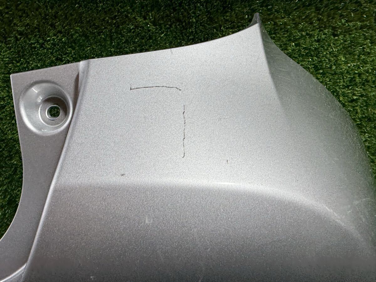 ヤリス KSP210 MXPA10 純正 リアバンパー 52159-K0010 ※個人宅発送不可_画像8