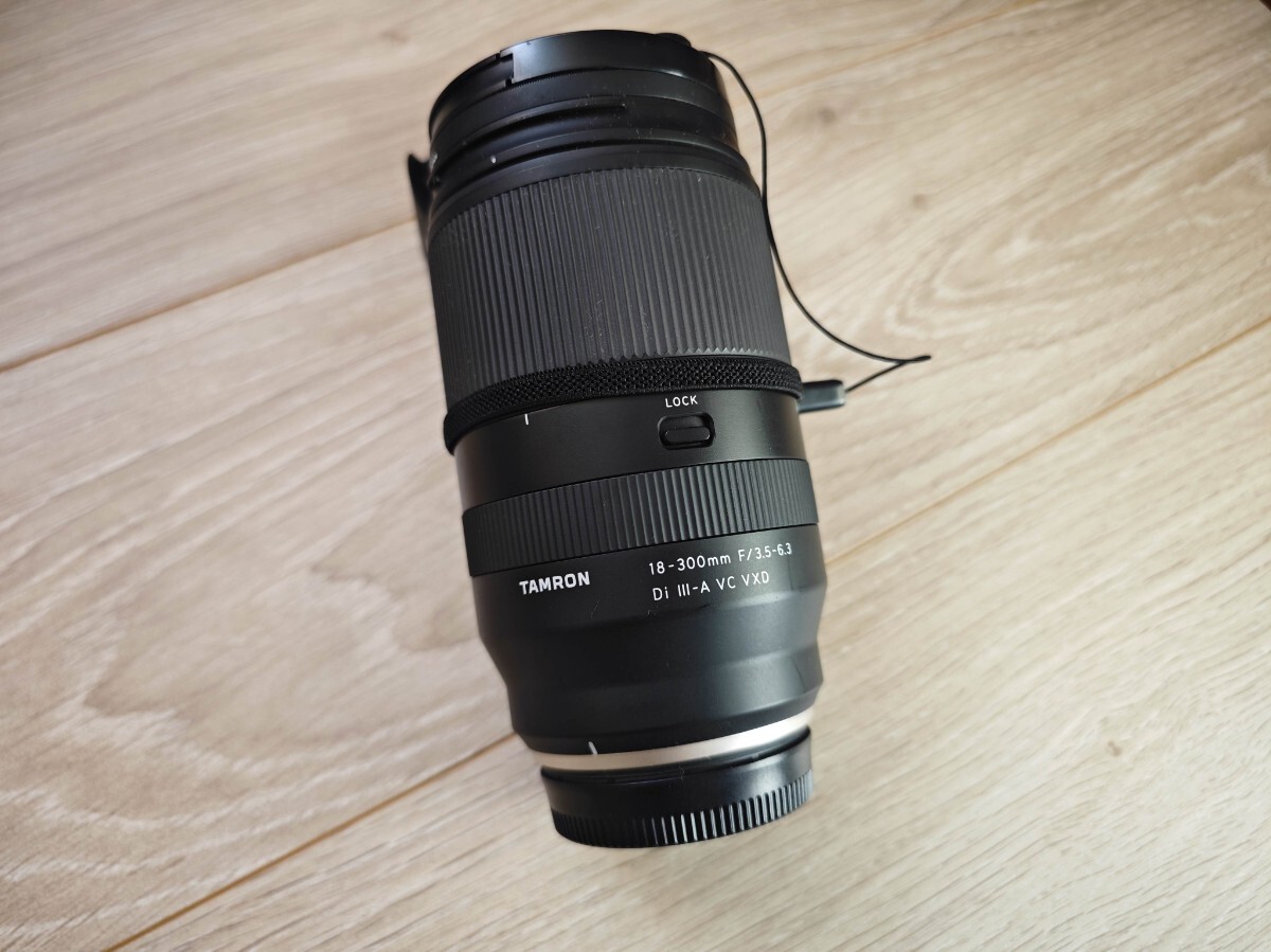 超便利！ TAMRON タムロン １８－３００ FUJIFILMーXマウント_画像1