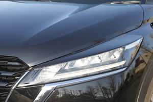 キックス (LED車) RP15,SNP15 R4年7月~ NISSAN KICKS アイライン 左右セット 未塗装 新品(NO.447)_画像4