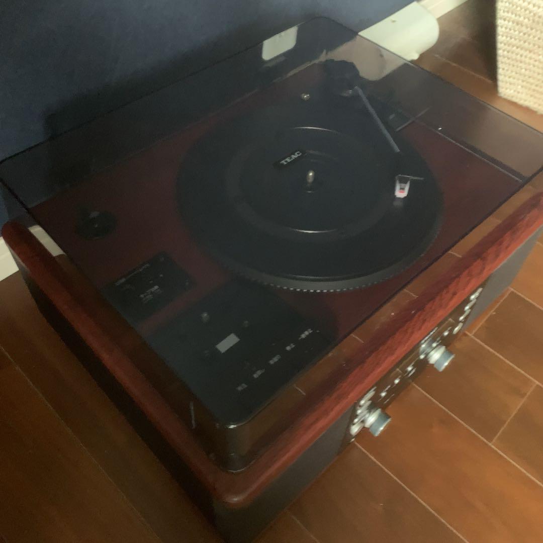 「美品」TEAC レコードプレーヤー 本体 LP-R550USB ターンテーブル_画像4