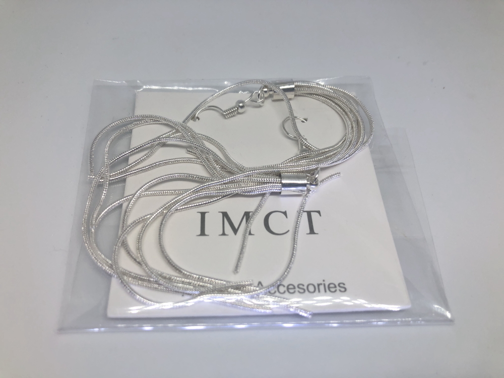 ブラブラ揺れる！韓国ファッションアクセサリー ビジュー ピアス★シルバー_画像4