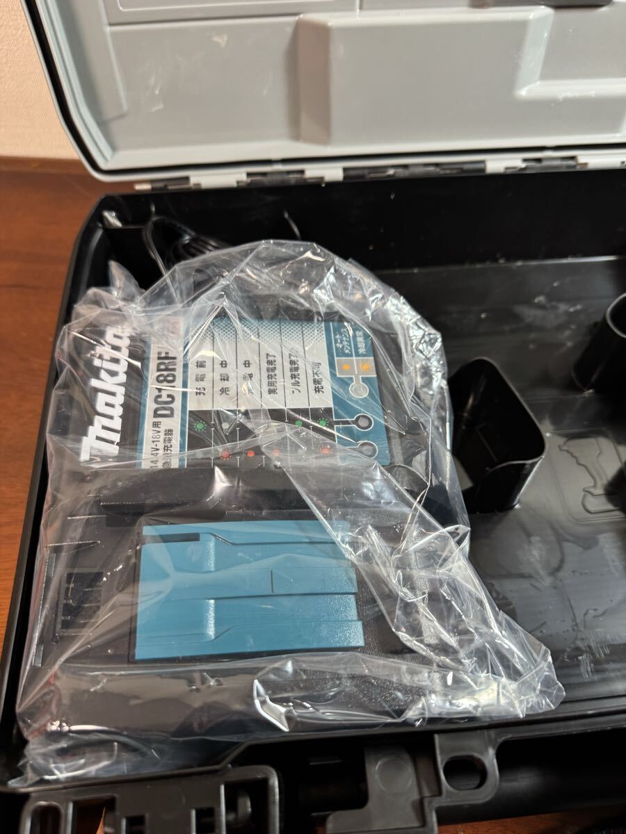 中古品 マキタ/充電式インパクトドライバ(青) TD173DRGX 18V6Ah/バッテリ2本・充電器(02)_画像7