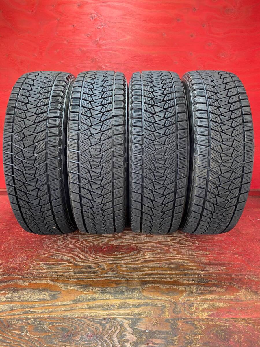 215/70/R16 100Q BRIDGESTONE BLIZZAK DM-V2 製造年2018. 4本 80% バリ山 *118B_画像2