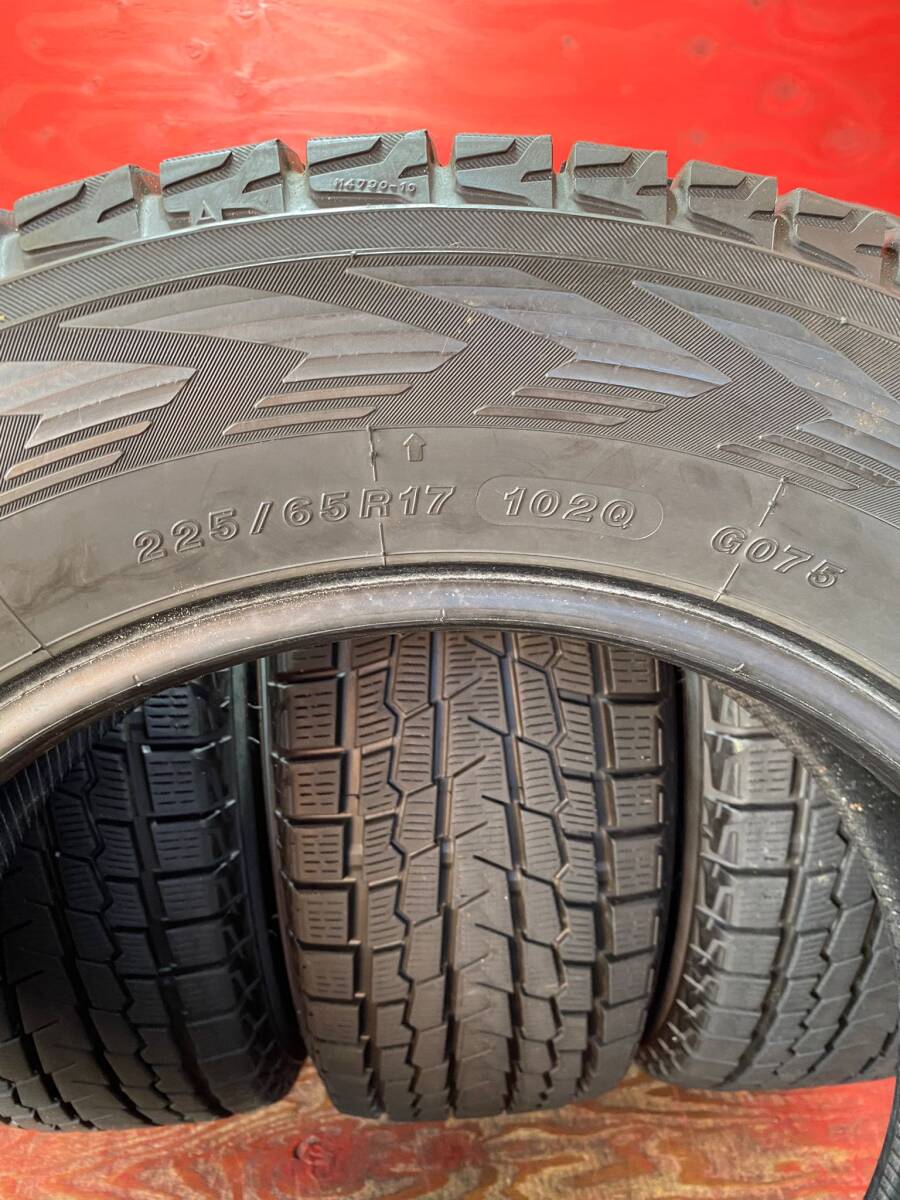 225/65/R17 102Q G075 YOKOHAMA ICEGUARD G075 製造年2022, 4本 85% バリ山 美品 *141B_画像9