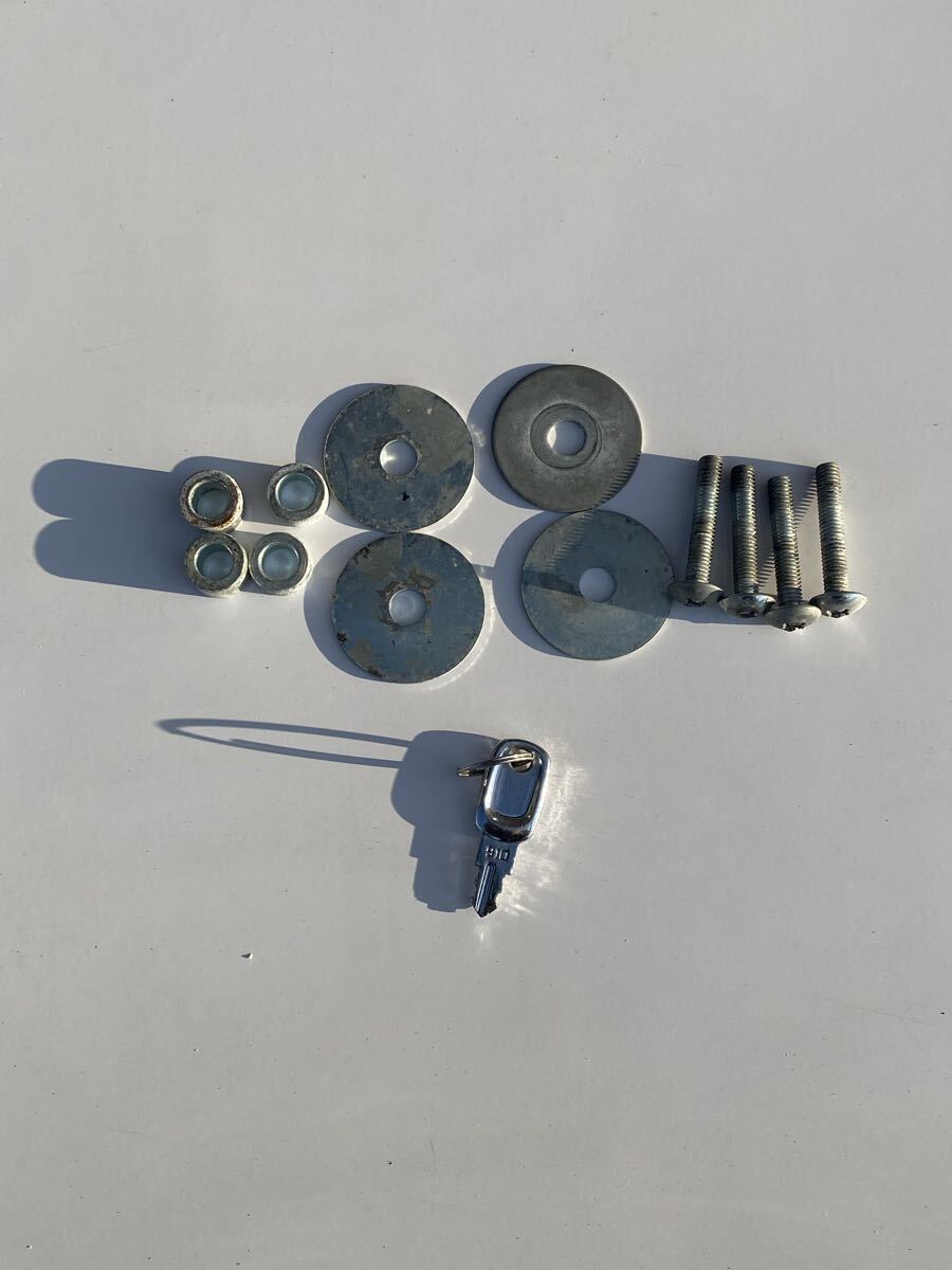 JMS◆ ベンリィ110取外◆超大型リアボックス◆ジャイロ、ギア、ハンターカブ125.クロスカブにも◆鍵1本◆美品 デリバリーUberEats 出前館_画像8