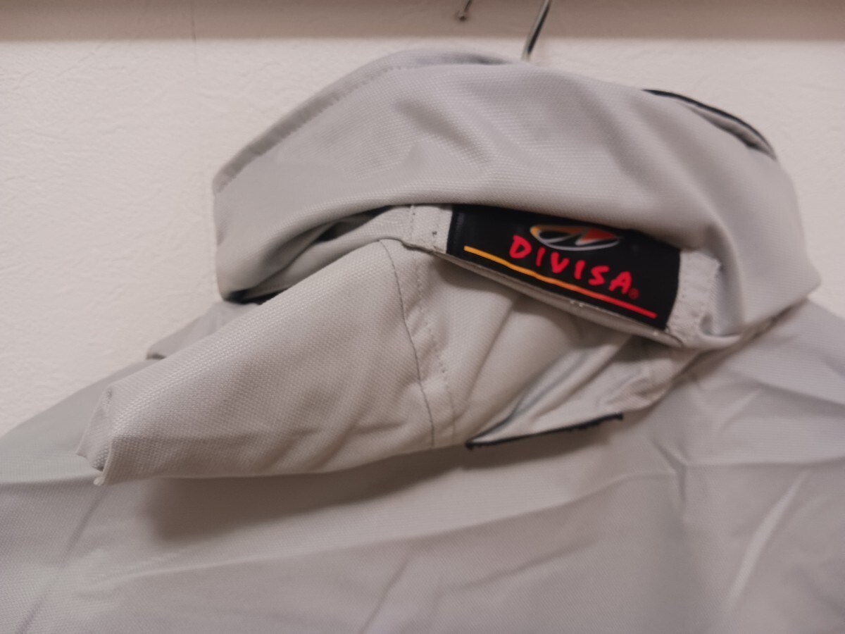 5658　TAKAYAハーフジャケット|シルバー|LLサイズ|新品未使用|格納フード付|ナイロン100%|タカヤ DIVISA|防寒|秋冬|ジャンパー|グレー_画像6