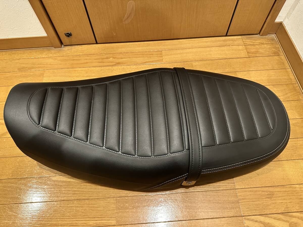 Z900RS　純正　ハイシート_画像2