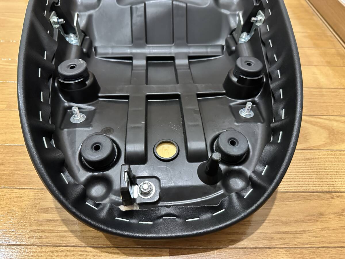 Z900RS　純正　ハイシート_画像8