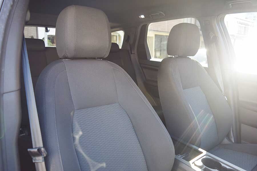 未成年者・販売目的の方ご遠慮下さい 人気のブラック ランドローバー ディスカバリースポーツ SE 正規ディーラー車 出品中の現車確認可能_画像6