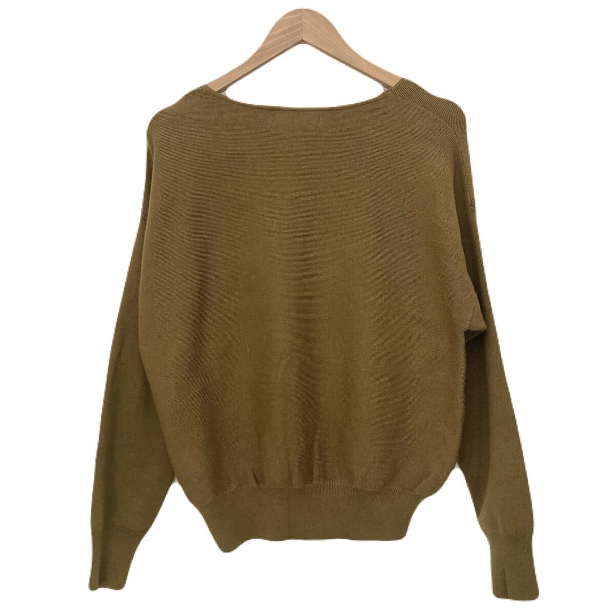 シンプリシテェ　薄手　長袖　レディース　ニット　セーター　丸首　カーキ　無地_画像3