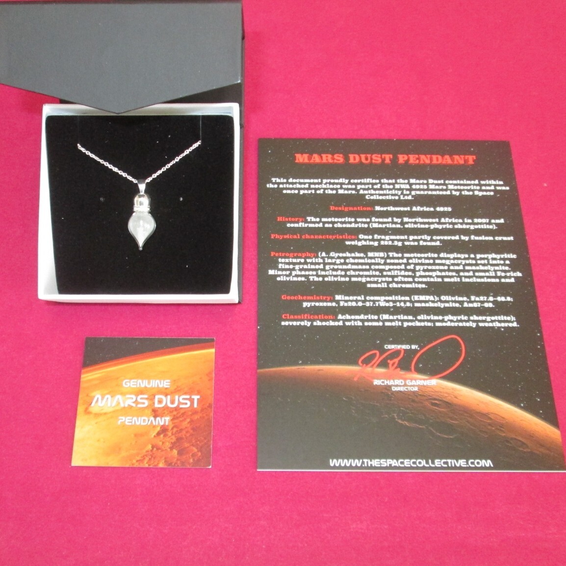 ★超レアー品★ 火星 隕石ペンダント ●証明書付 イギリス製 (限定品)_画像1
