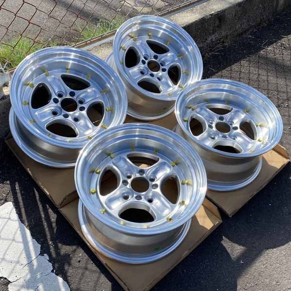 15インチ 15×8J ±0 PCD 100 114.3 4穴 ホイール4本セット 数量限定商品 4本スポーク 旧車 カスタムサイズ 4穴スポーツ シルバー 銀_画像1