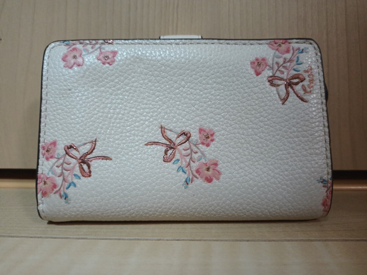 COACH 花柄 財布_画像3