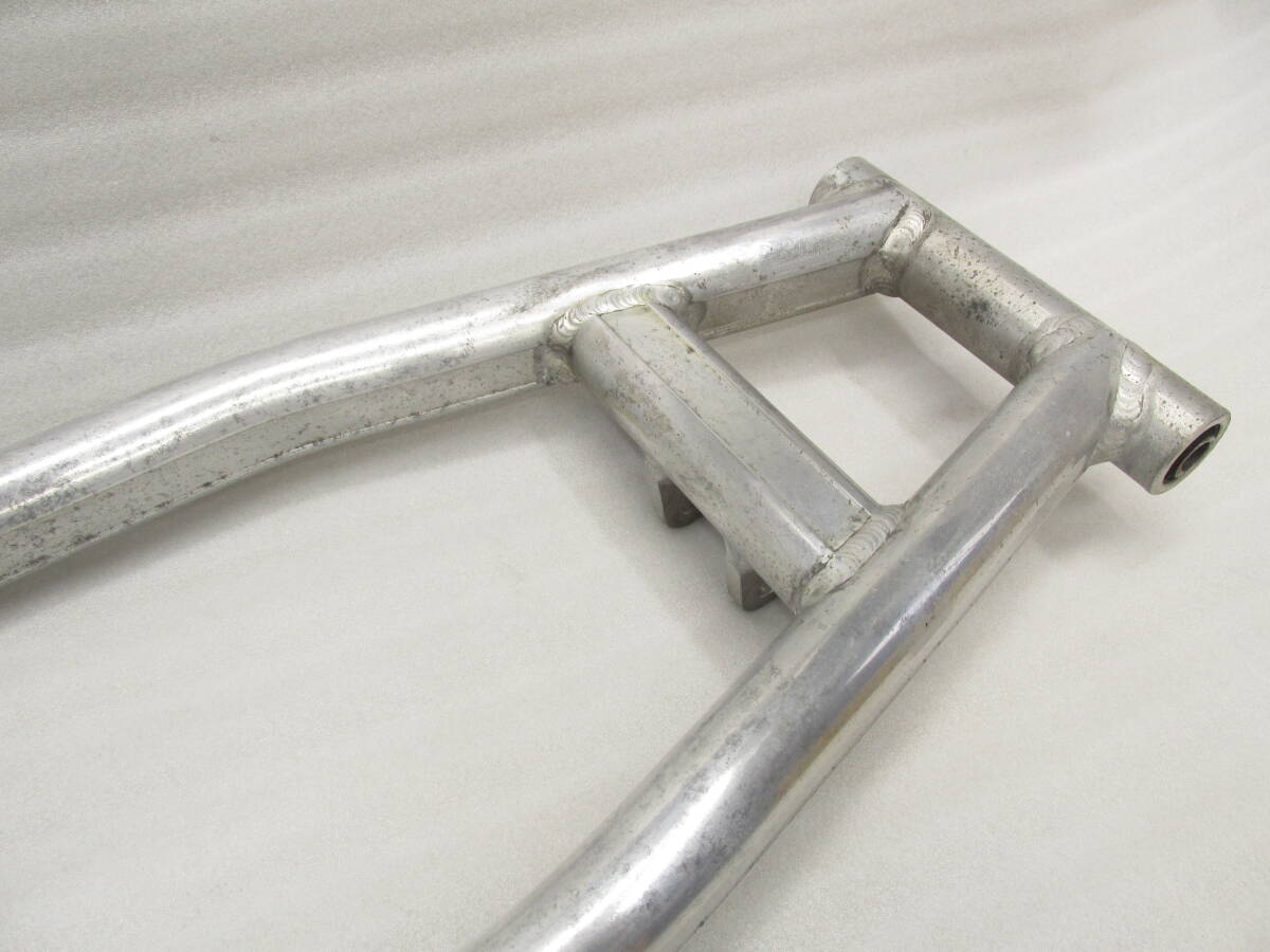 ● エイプ50 ● Gクラフト製 スイングアーム ディスク用 全長570mm  AF10_画像3