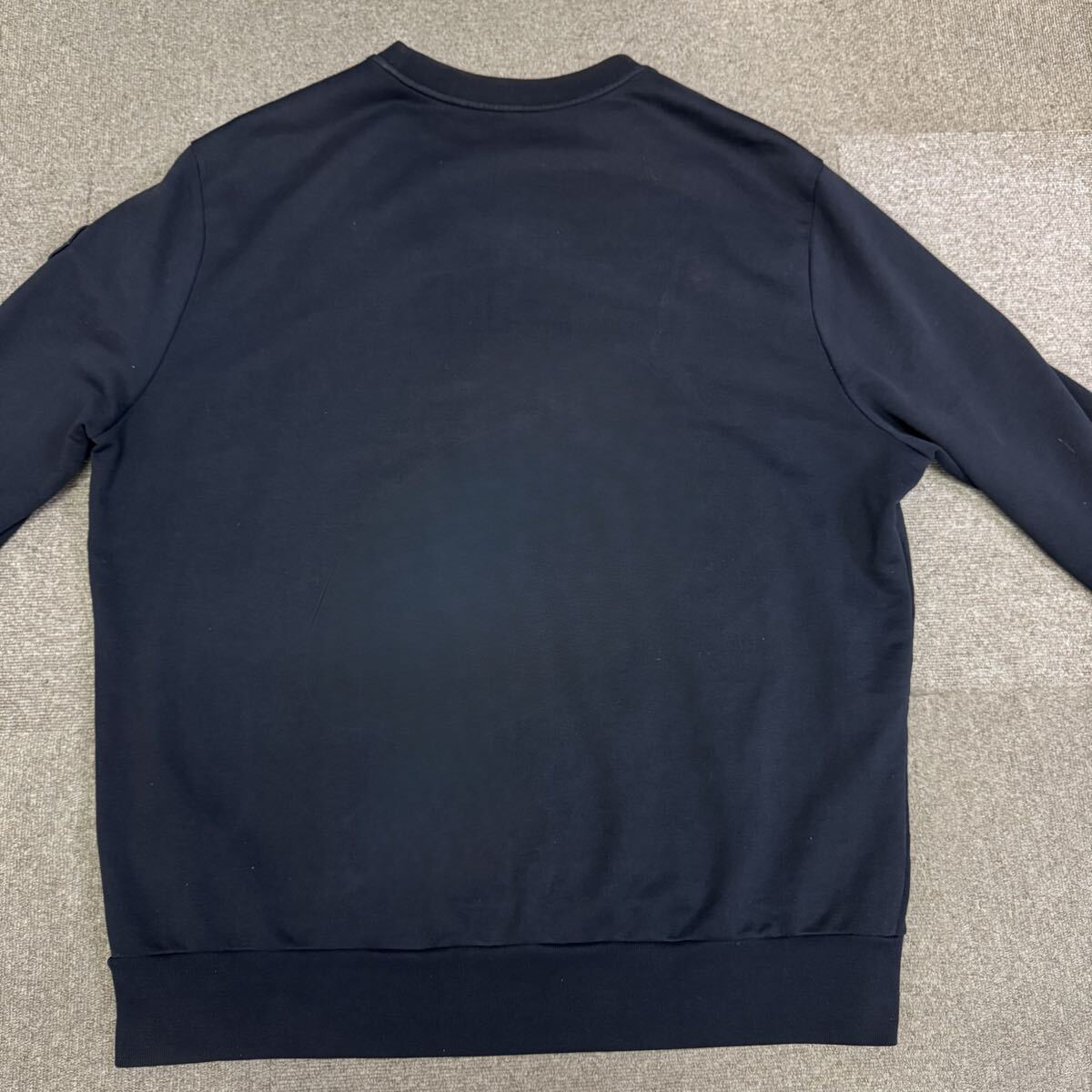 16『極美品・現行タグ』 MONCLER モンクレール メンズ オーバーサイズ スウェット トレーナー フロッキーロゴ ネイビー 3XL_画像6
