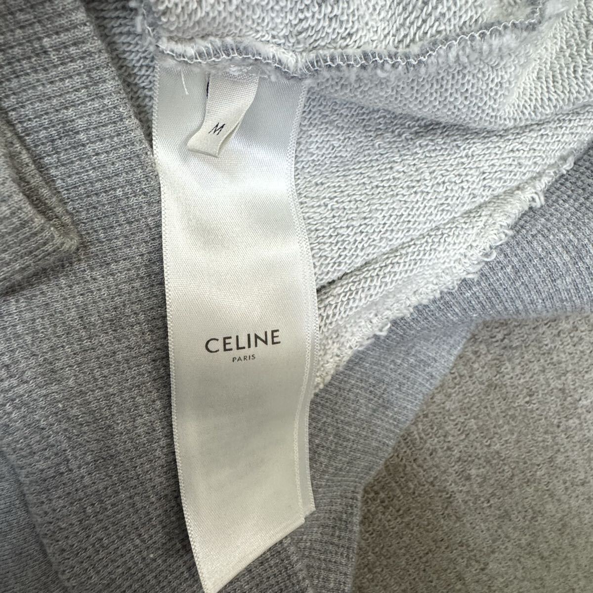 26『極美品・現行タグ』 CELINE セリーヌ メンズ バックロゴ ビッグロゴ プルオーバー スウェット パーカー フーディ グレー Mサイズ_画像5