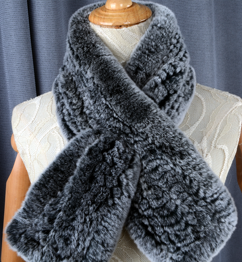 新品 限定 至福の肌触り ♪レッキス の マフラー ♪毛皮 リアルファー_画像1