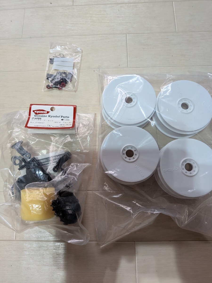 京商インファーノMP10TKI2エンジン、オプション付き