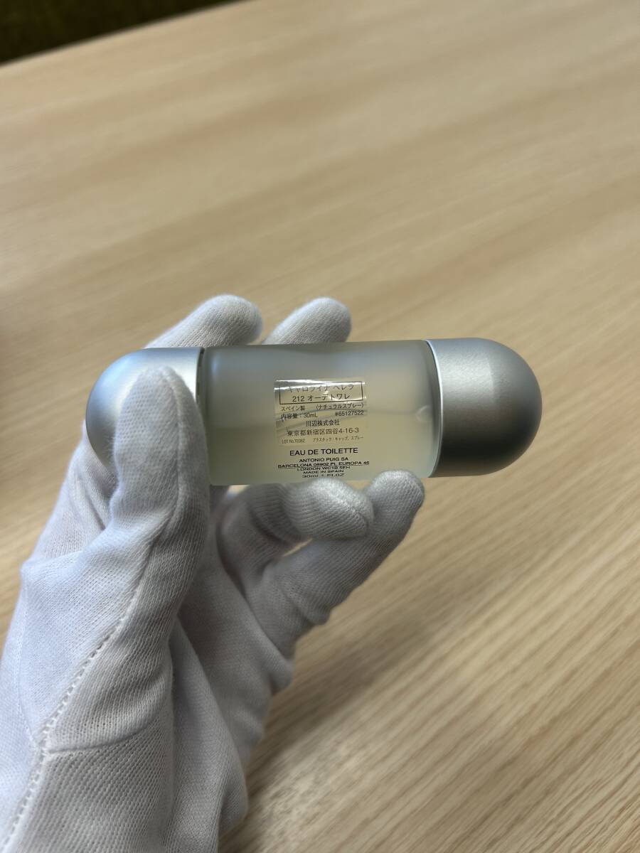 ☆6189 キャロライナ ヘレラ 212 オーデトワレ 残量９割 香水 30ml_画像4