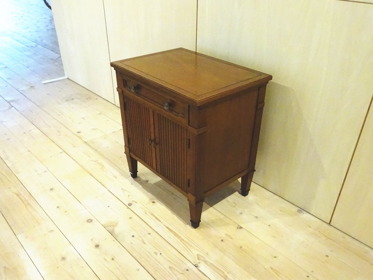 osk071028 【DREXEL HERITAGE】ドレクセル ヘリテイジ Triune トライユン サイドテーブル/サイドチェスト/ナイトテーブル_画像3